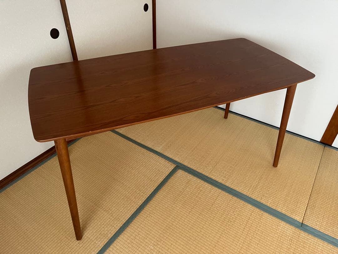 【使用感有り】unico ダイニングテーブル