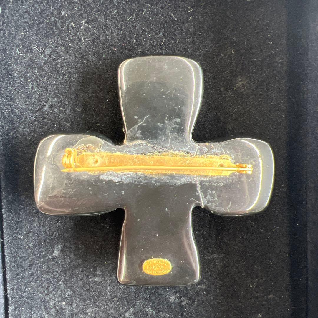 O677 CHANEL シャネル　ブローチ