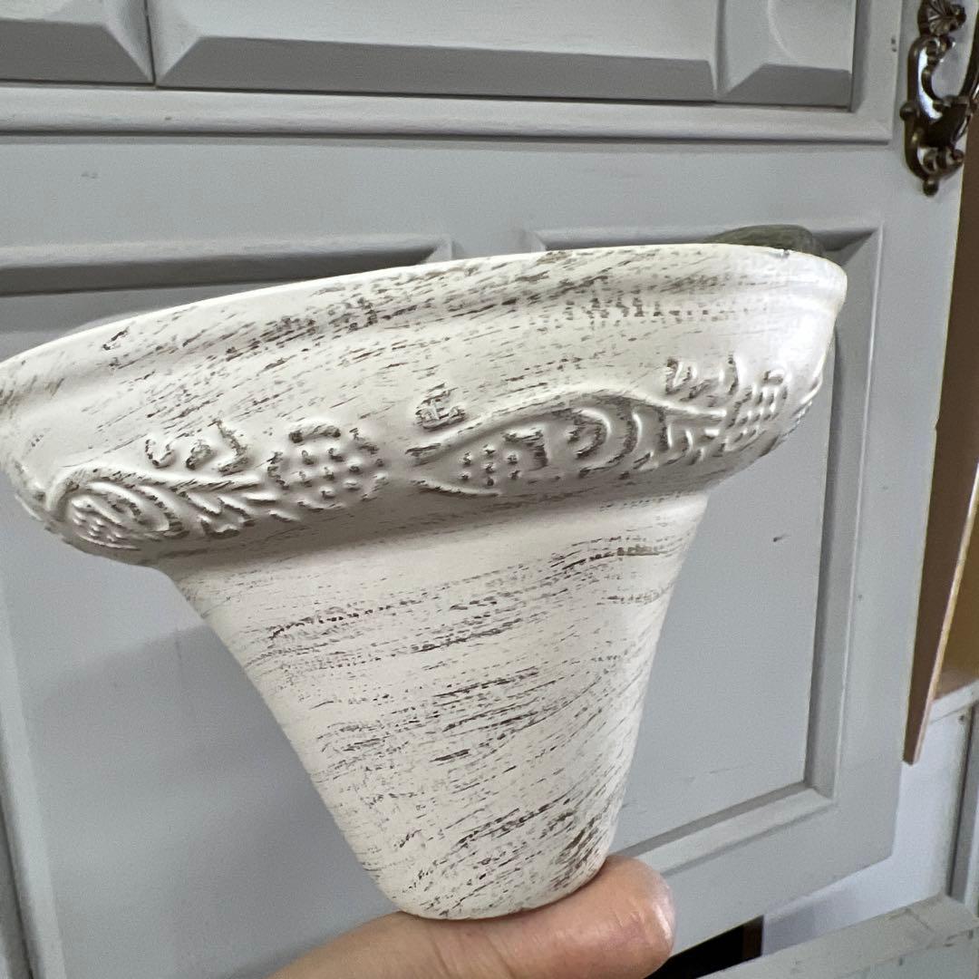 王冠の形のホワイトシャンデリア＊ペンダント照明