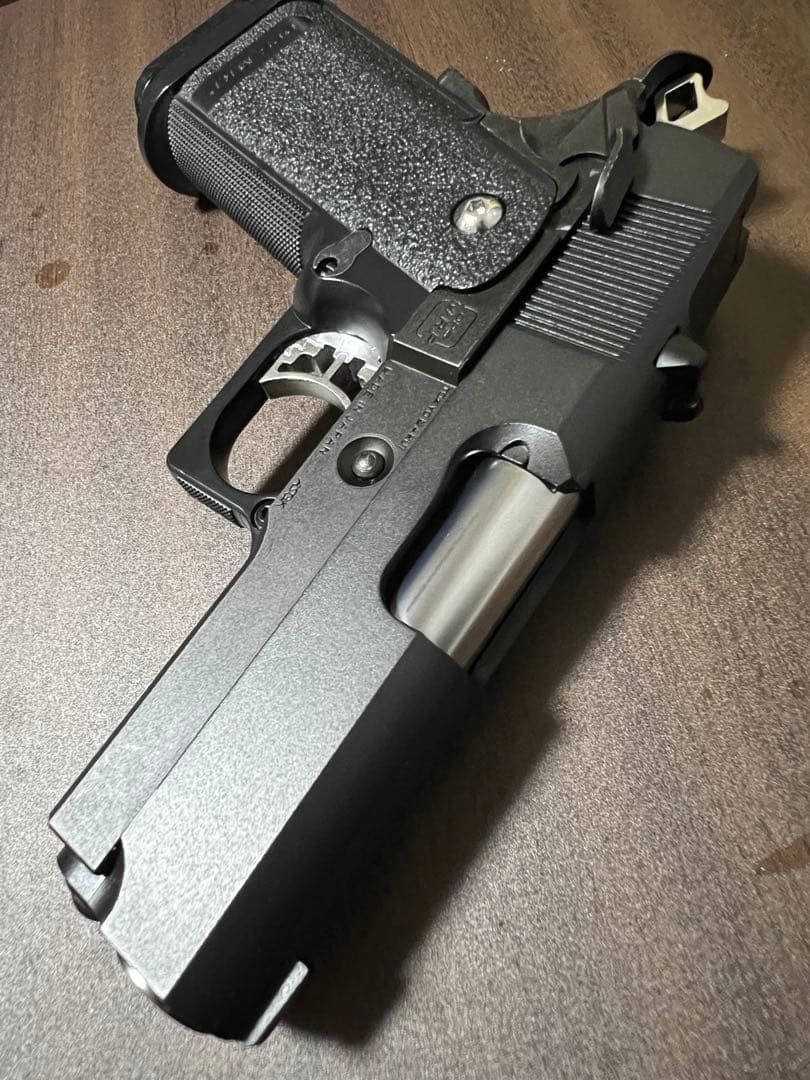 東京マルイ　キャパニクス　ハイキャパ　デトニクス