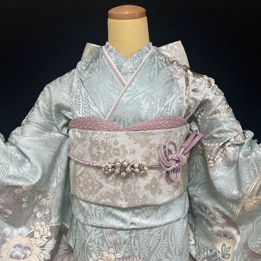 水色の牡丹や菊の上品な振袖フルセット(大きくお仕立て出来ます)