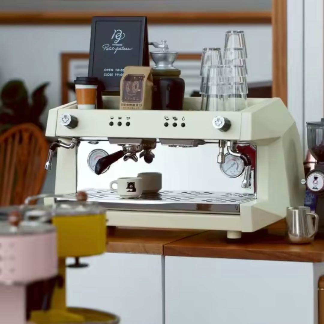 ミニチュア　キッチン雑貨　コーヒーメーカー　金属製　ドールハウス