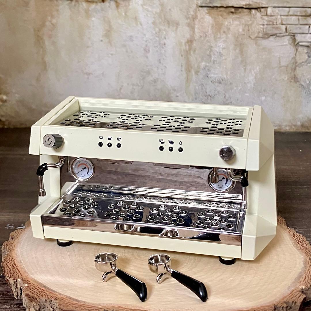 ミニチュア　キッチン雑貨　コーヒーメーカー　金属製　ドールハウス