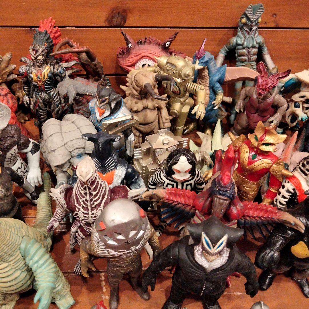 円谷プロ ウルトラマン 怪獣 星人 ソフビ フィギュア 計87体