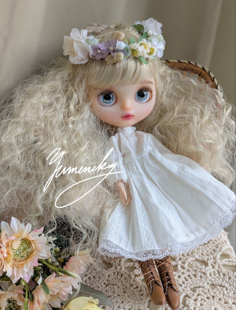 カスタムアイシードール 白いドレスと花かんむりセット 希少 半透明肌