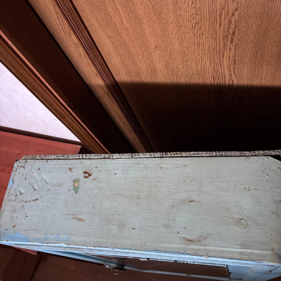 フレンチシャビー　アンティークラック