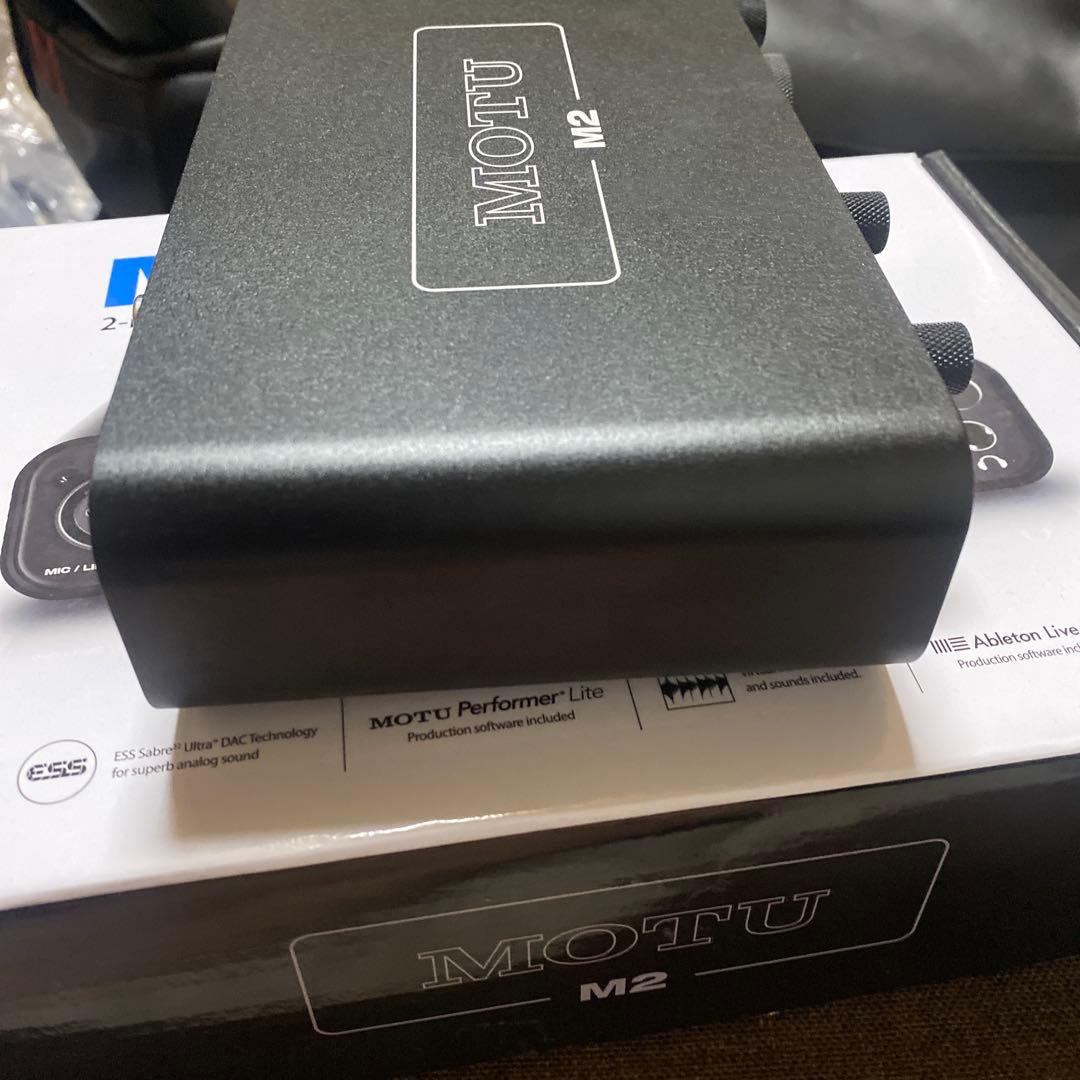 MOTU m2オーディオインターフェース