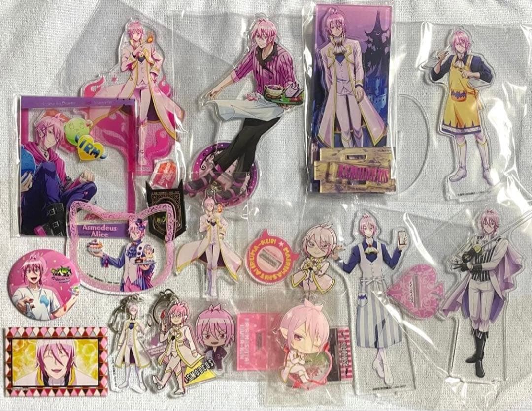 魔入りました!入間くん　アスモデウス・アリス　アクスタ　アクキー　缶バッジセット