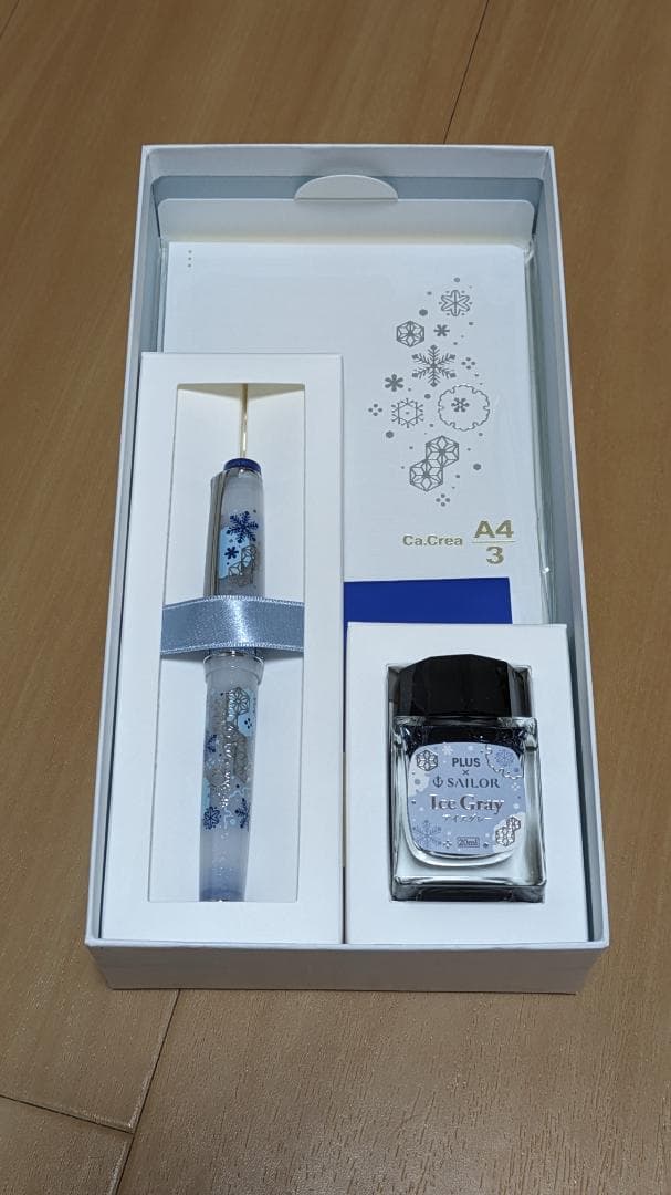 セーラー 万年筆 カ.クリエ プレミアムクロス×プロフェッショナルギア 初雪限定