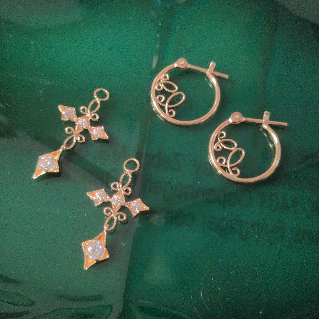 本日限定価格★K18ゴールドフープピアス3WAYクロスデザイン