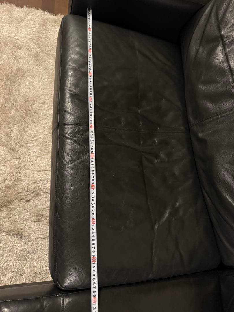 黒のレザーコーナーソファ　大塚家具