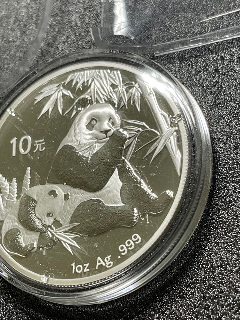 や*す様 銀貨　2007 中国　パンダ 10 元 1 オンス Ag.999