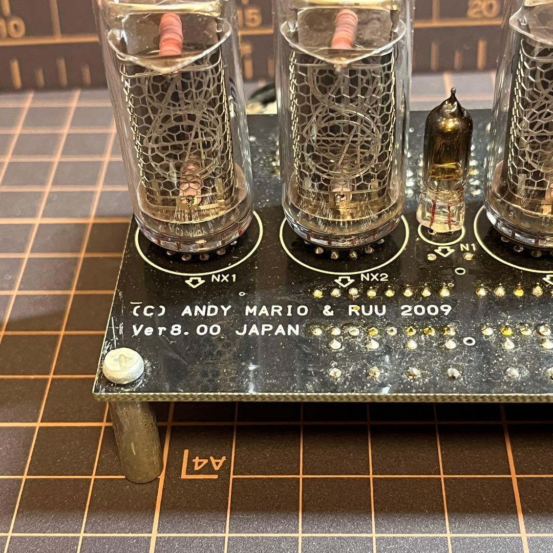 Andy Mario ニキシー管(IN-14)時計