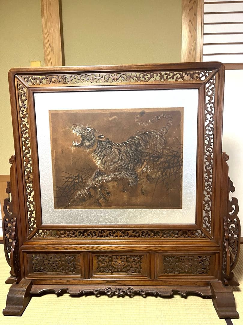 衝立　金に虎と松の絵　和風衝立　間仕切り　アンティーク　年代物