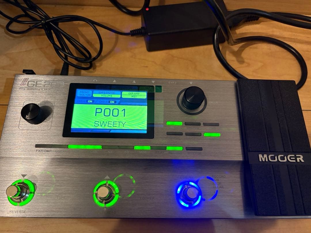 MOOER GE200 マルチエフェクター　ギター