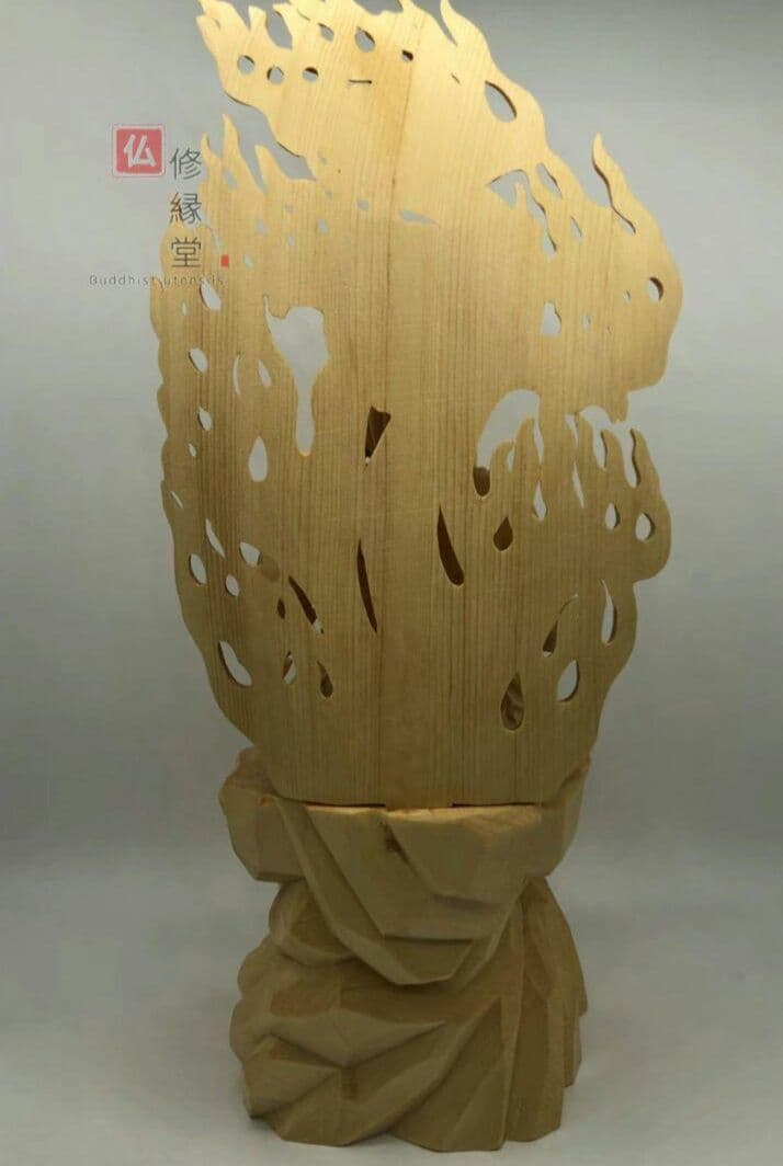 【修縁堂】最高級 木彫り 仏像 不動明王座像 一刀彫 天然木檜材 彫刻 仏教工芸