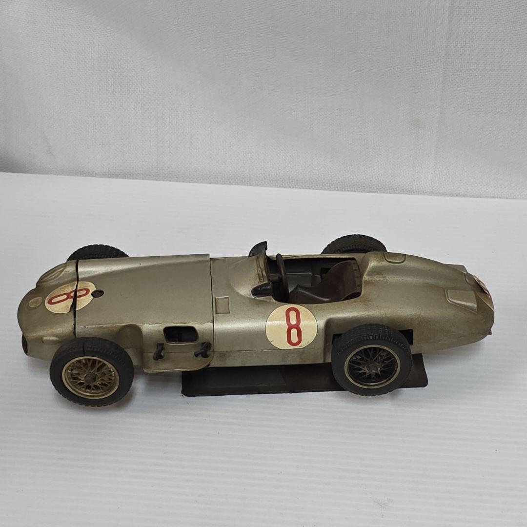 メルセデス　ベンツ　W196　ミニカー　イタリア　　ダイキャスト　ポリスティル