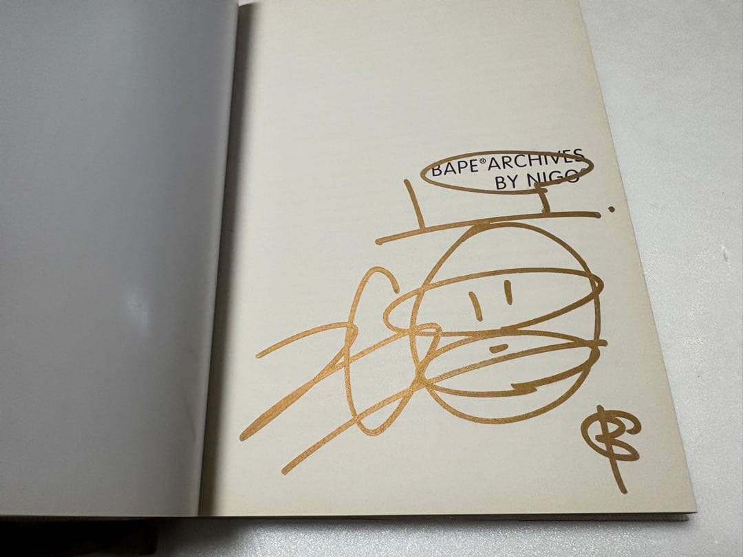 サイン入り 初版ケース付き BAPE ARCHIVES BY NIGO 本