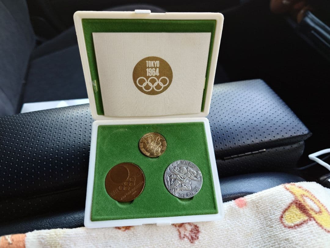 金相場高騰中☆レア☆東京オリンピック 1964 メダルセット 金銀銅 説明書付