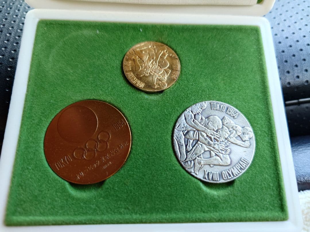 金相場高騰中☆レア☆東京オリンピック 1964 メダルセット 金銀銅 説明書付