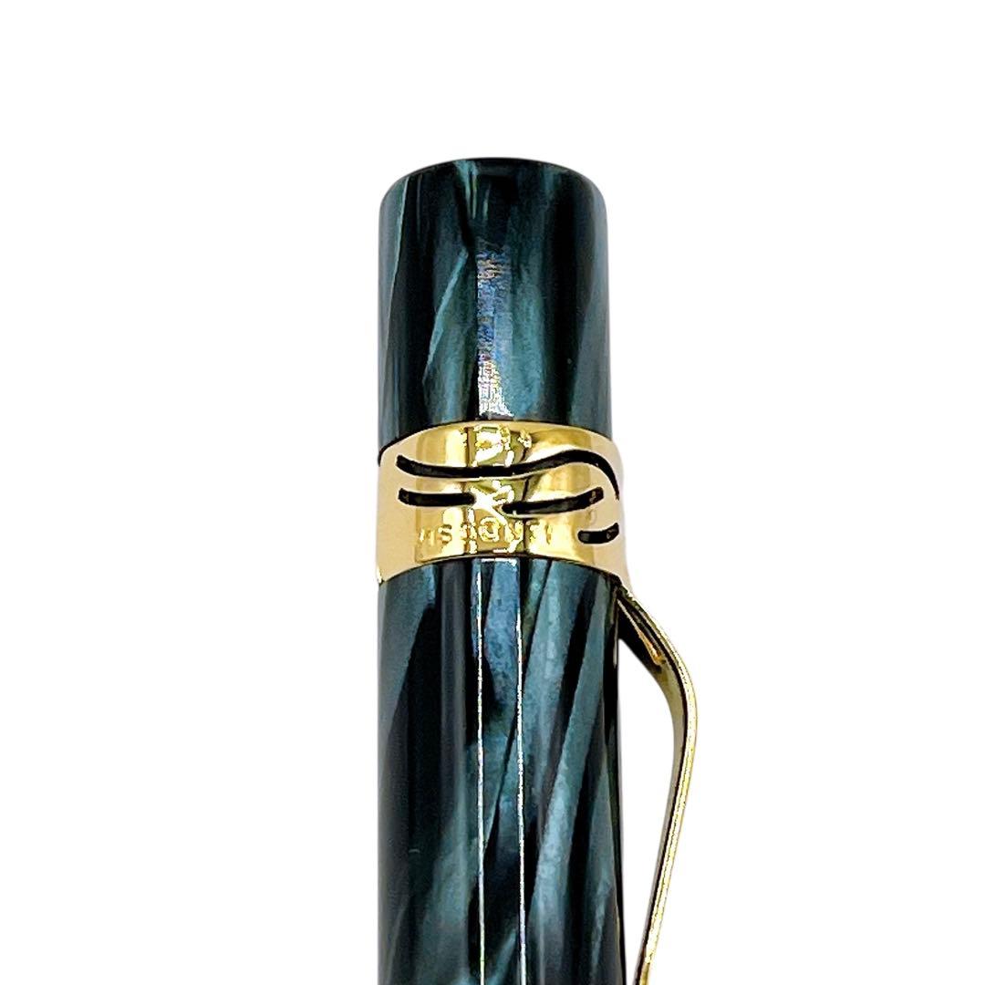 美品 ヴィスコンティ 万年筆 レジン 金 ゴールド 黒 ブラック ユニセックス