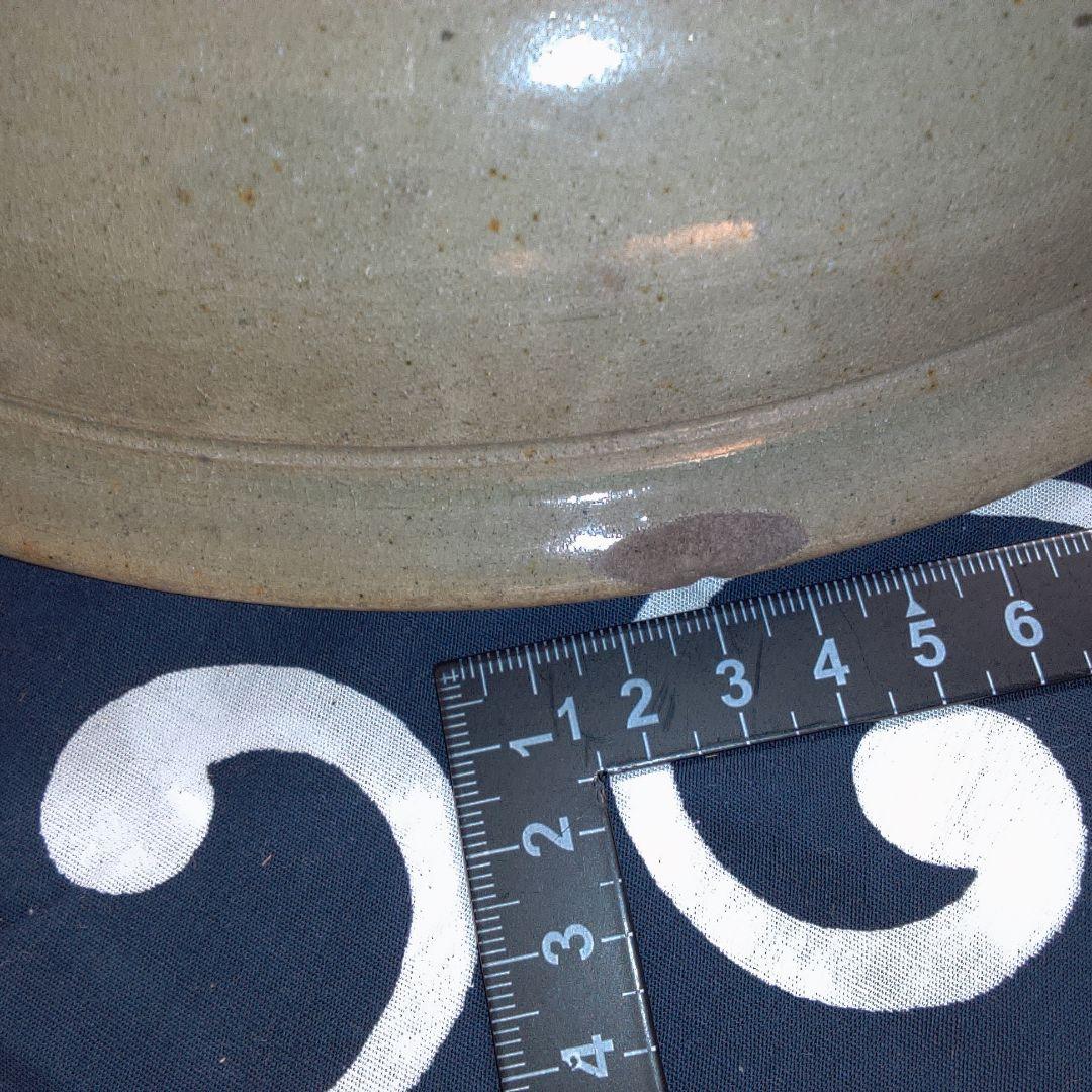 骨董３陶器製ベージュ丸型皿