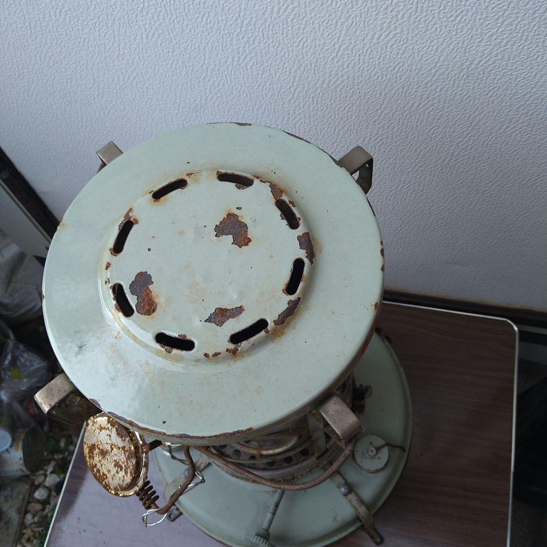 アラジンの石油ストーブ