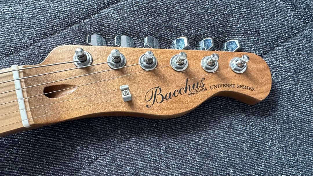 BACCHUS　エレキギター　テレキャスター　fender ストラップ付き