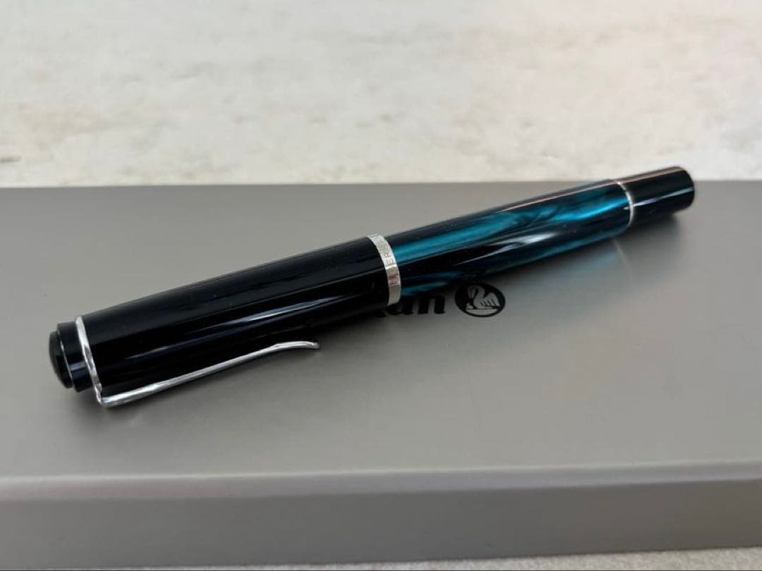 Pelikanペリカン万年筆 M205 ペトロマーブル ペン先M(保証書付)