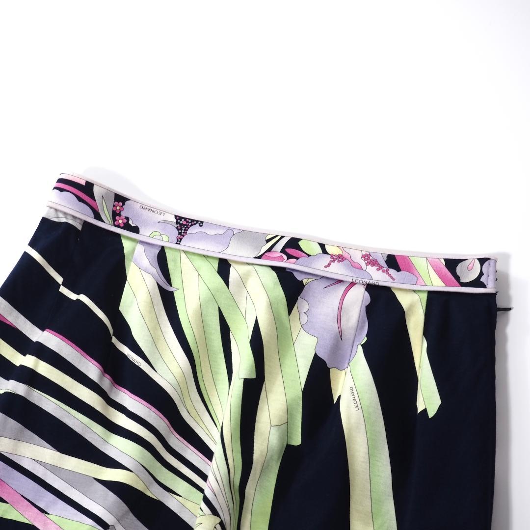 レオナール 花柄 総柄 ストレッチ素材 スカート