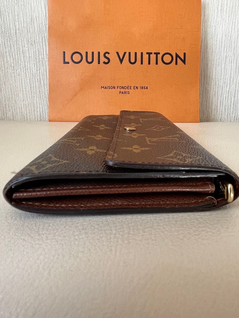 LOUIS VUITTONモノグラム長財布