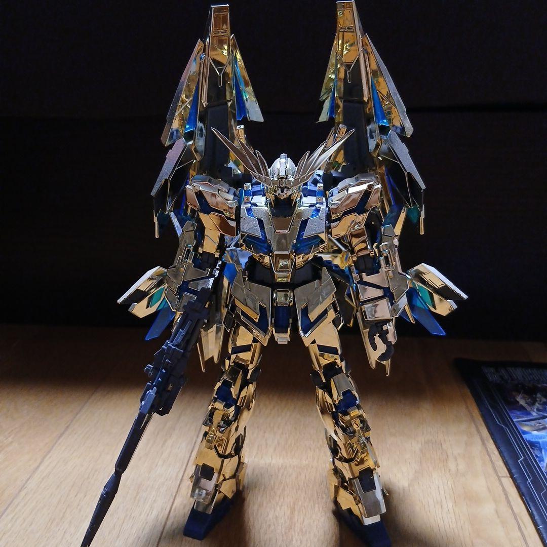 MG(マスターグレード) ガンプラ 金色