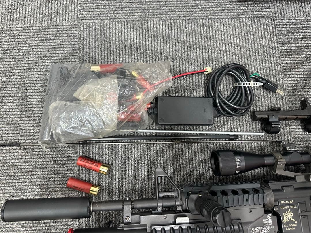 東京マルイ M4　電動ガン　サバゲー