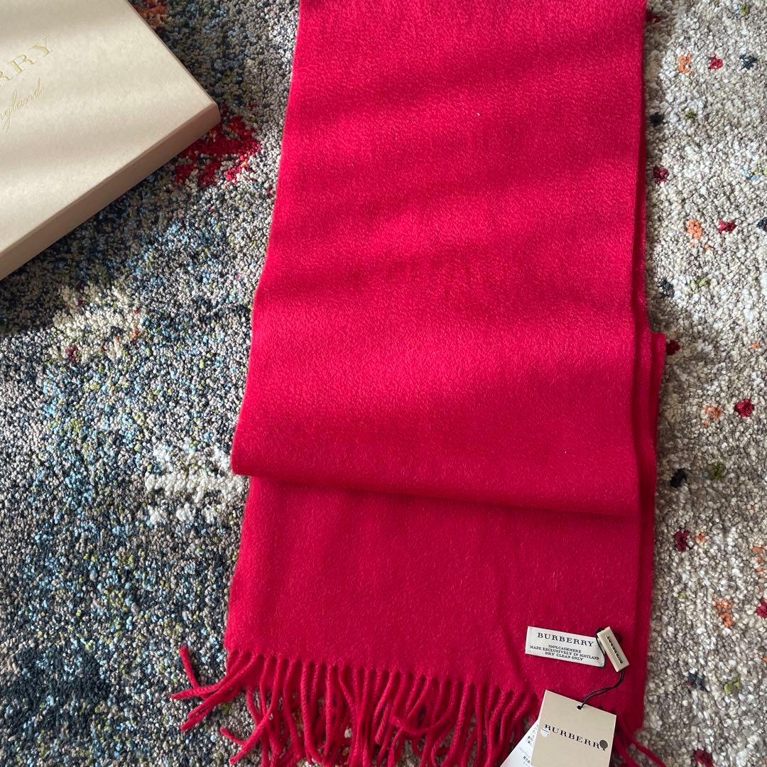 BURBERRY 赤 カシミヤ マフラー 箱付き