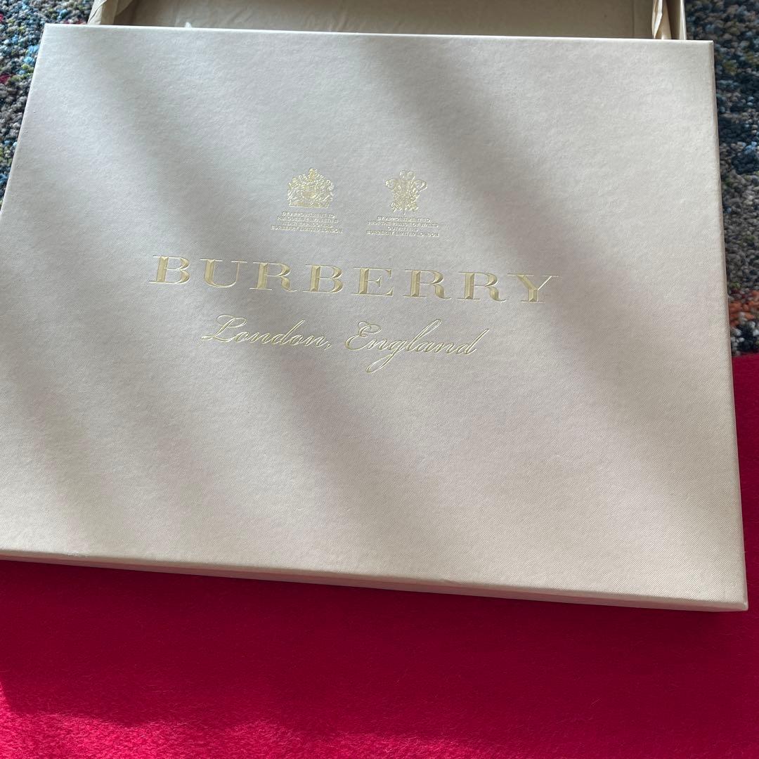BURBERRY 赤 カシミヤ マフラー 箱付き