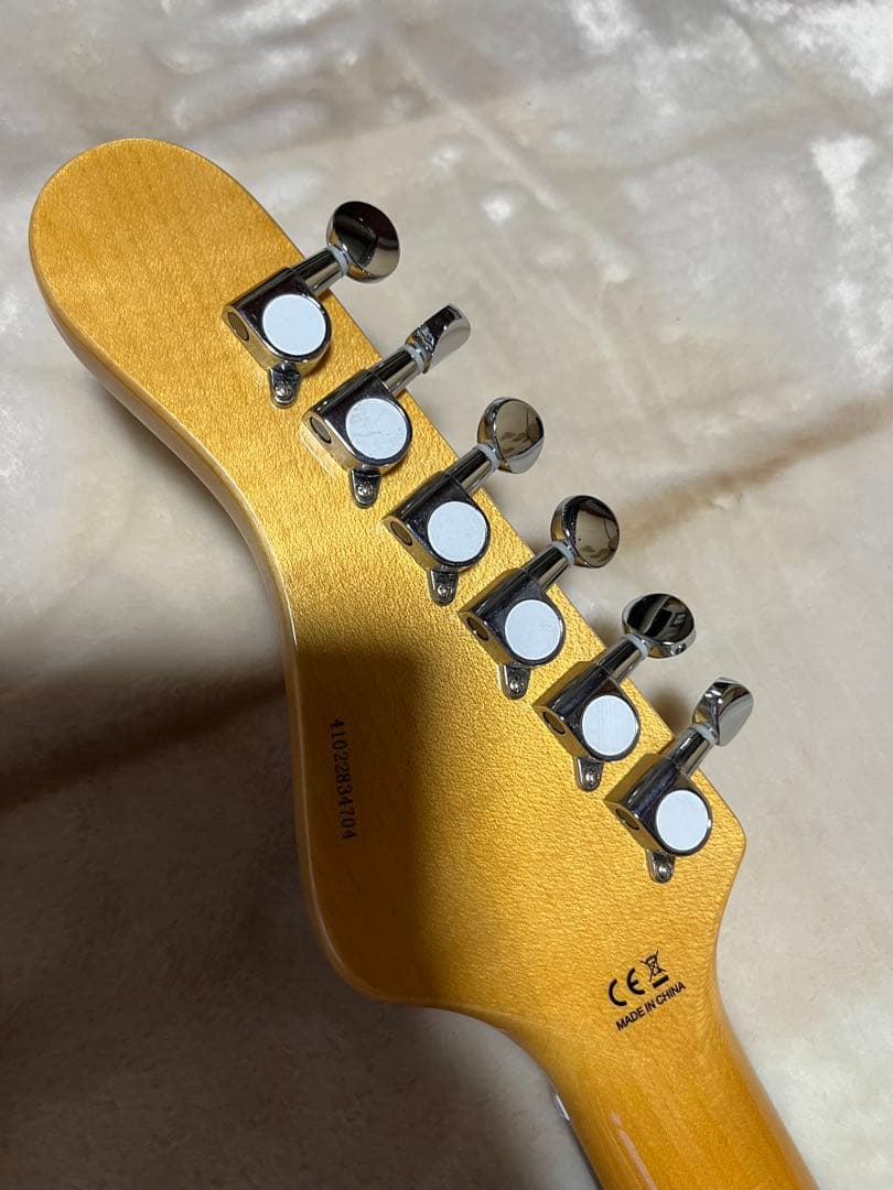 Aria Retro Classics RETRO-1532J 3TS　ビザール