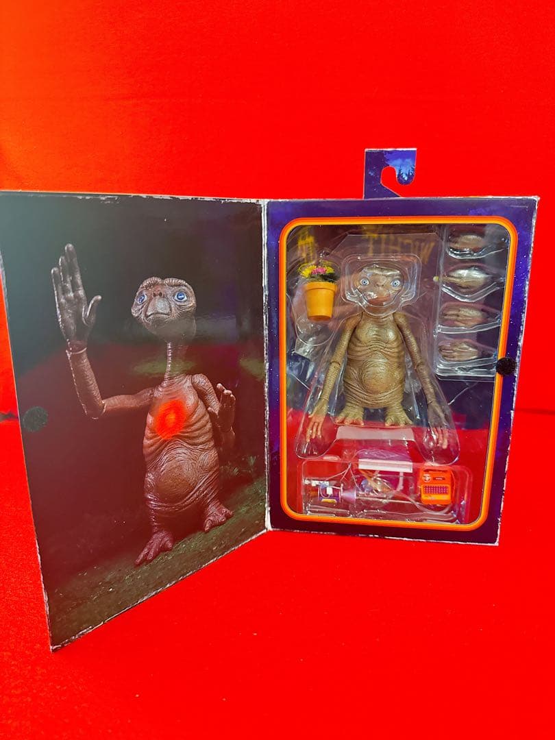 E.T. ET Deluxe Ultimate NECA フィギュア 海外限定