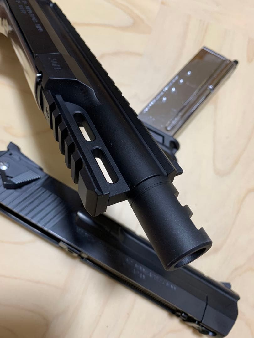 美品　マルイライトニングホーク.50AE　デザートイーグル　外装カスタム