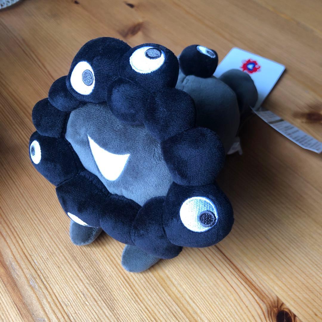 大阪関西万博　黒ミャクミャク 這い型ぬいぐるみ ねそべり Sサイズ　エキスポ