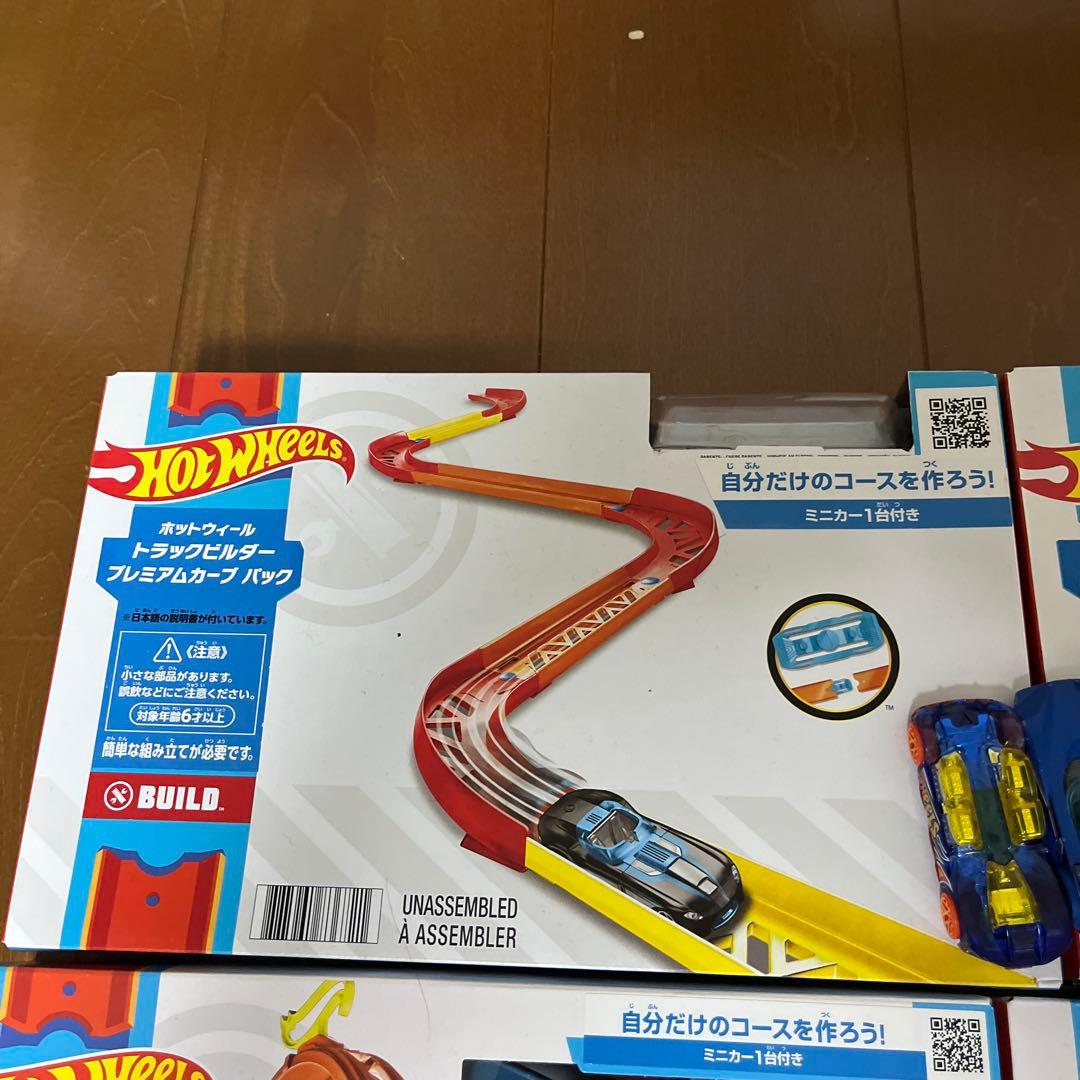 Hot Wheels トラックビルダー セット　ミニカー付　モンスタートラック付