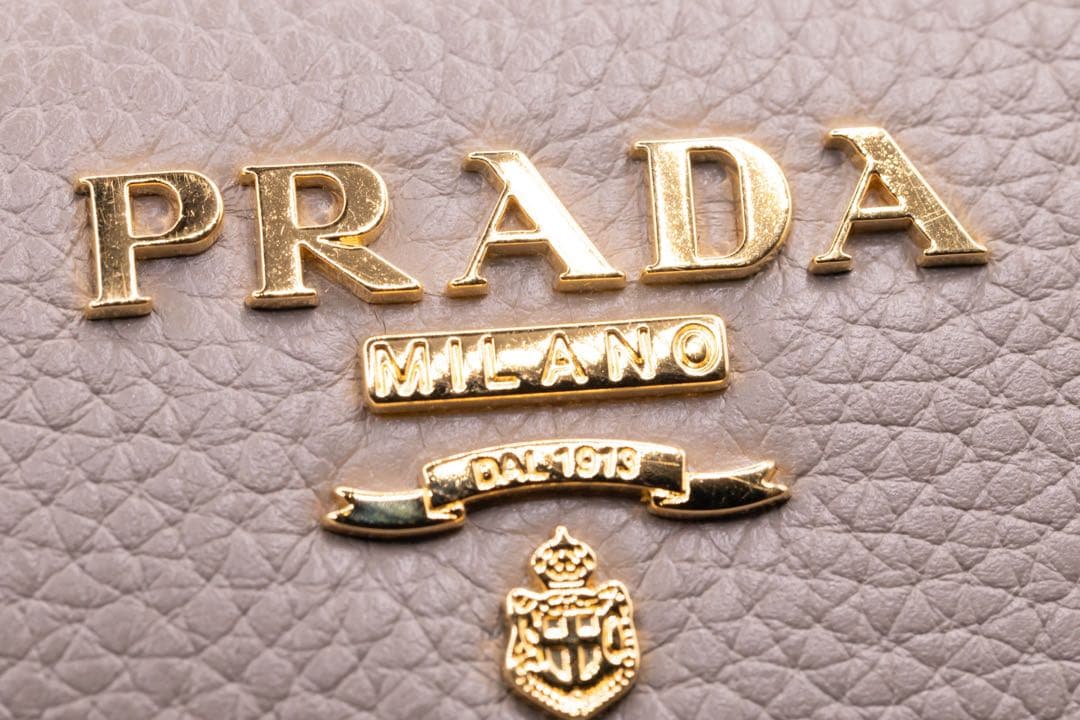 新品Prada[プラダ] ２つ折財布 レディース 1ML018