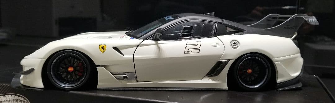 【レア美品】1/18 マテル エリート フェラーリ 599XX EVO