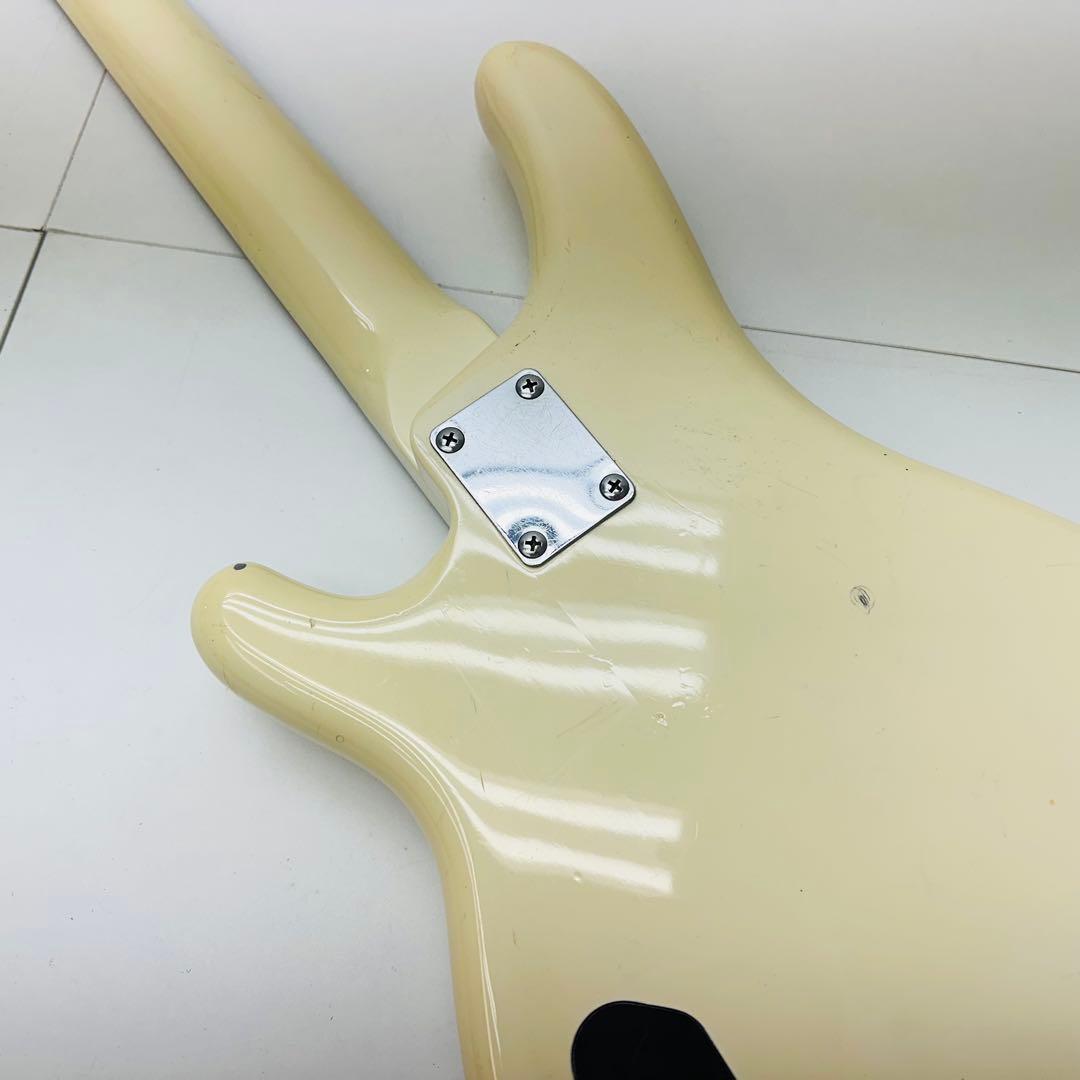 YAMAHA ベースギター　日本製！　型番不明