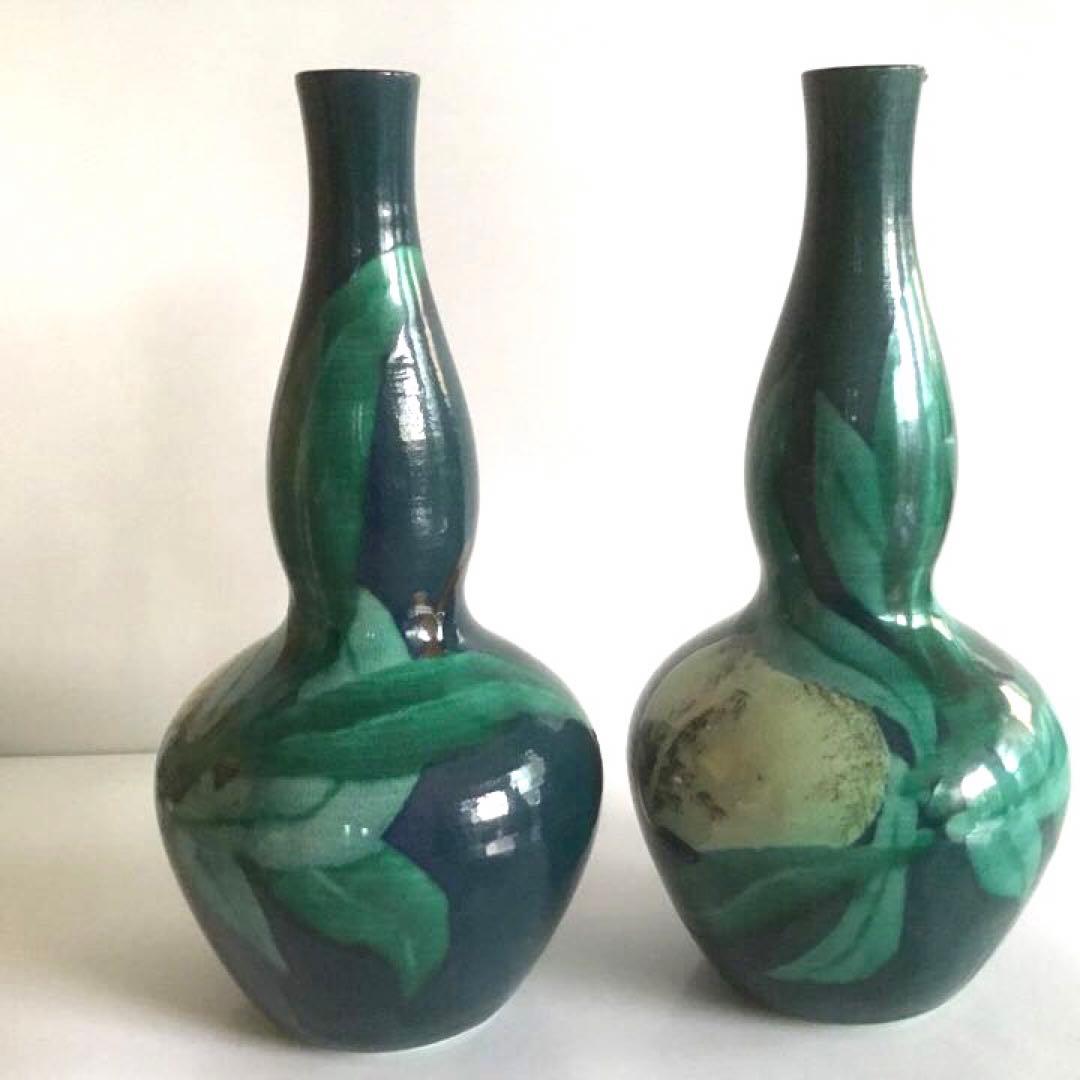 徳利一対　浅蔵与成(現在  浅蔵五十吉）日展評議員　供箱　九谷焼