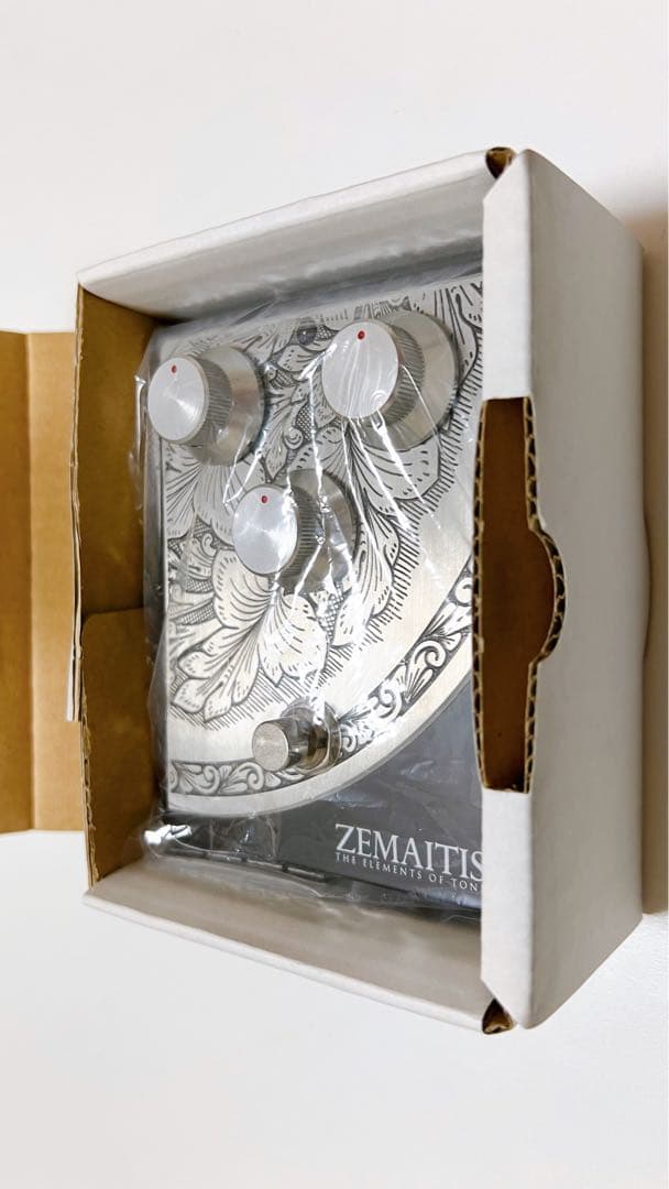 ZEMAITIS（ゼマイティス）ZMF2022D