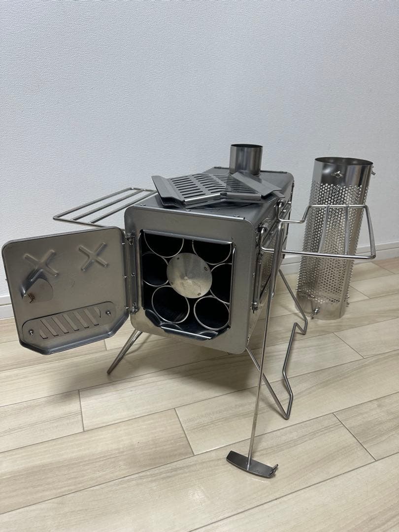 Soomloom 薪ストーブ PROTO 煙突ガード付き