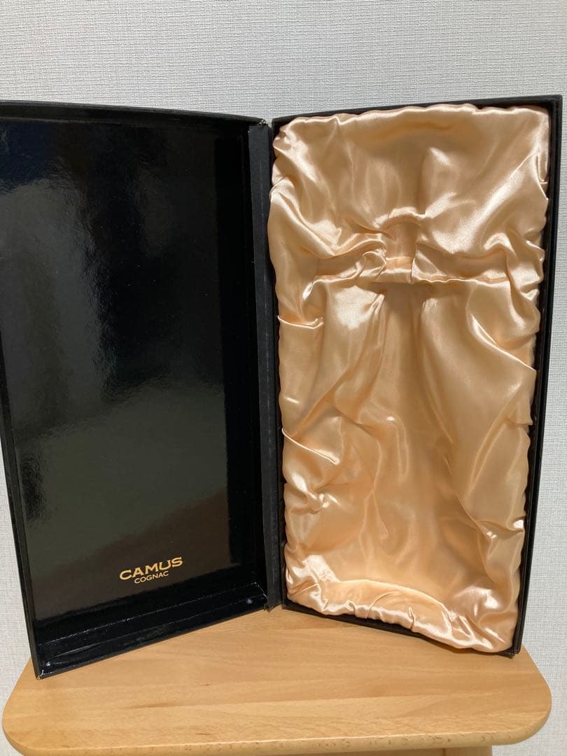 CAMUS カミュ ジュビリー バカラ クリスタル　替栓・冊子・化粧箱付！未開封