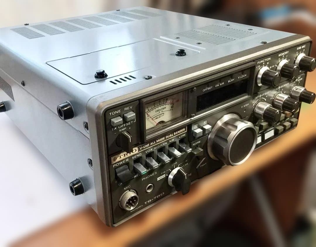 TRIO TS-780 無線機