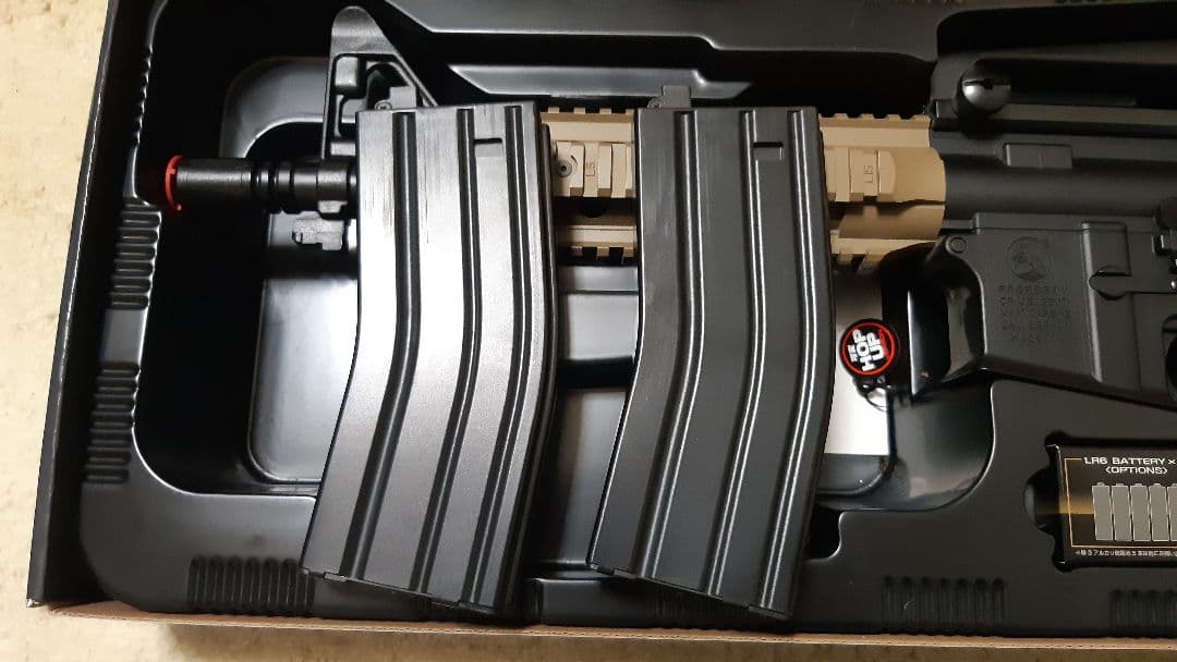 東京マルイ 電動ガンLIGHT PRO M4CQB タンカラーモデル