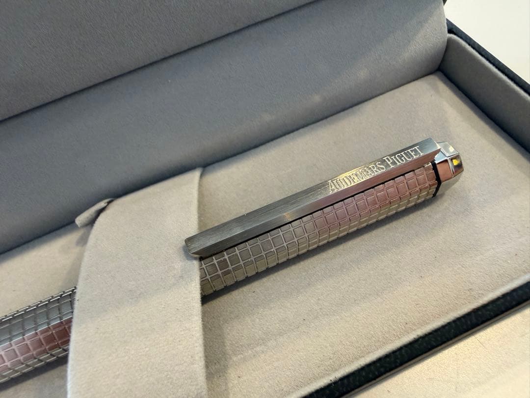 新品未使用Audemars Piguet ボールペン 専用ケース付き